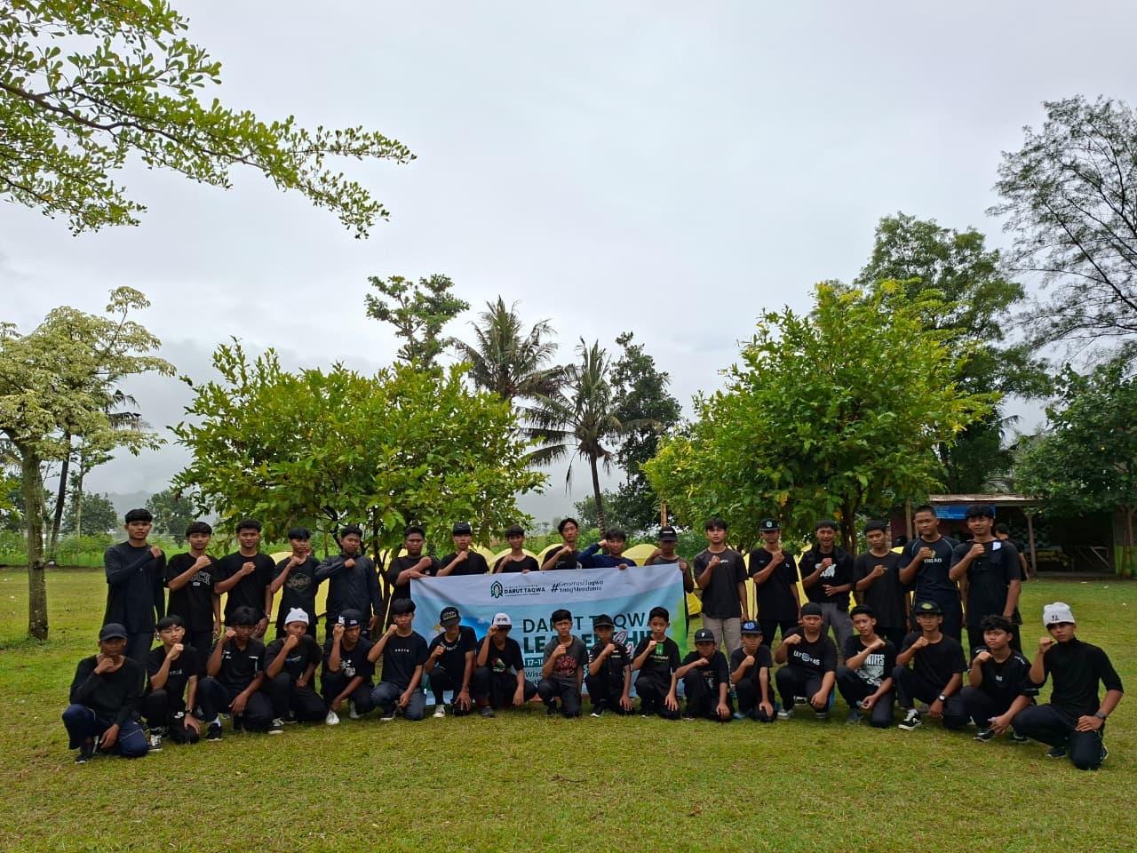 Santri Darut Taqwa Banyumas Asah Kepemimpinan Lewat Kegiatan Outdoor